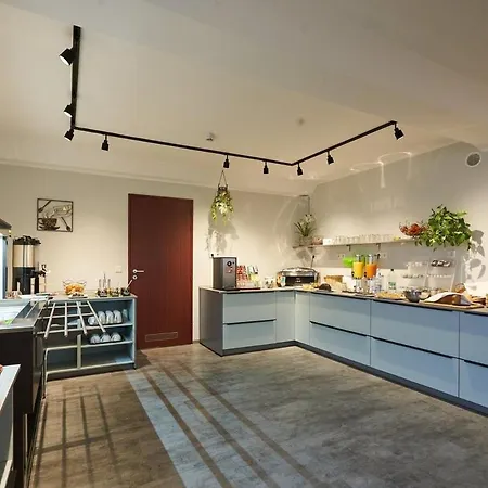 Hotel Anhalt 2*
